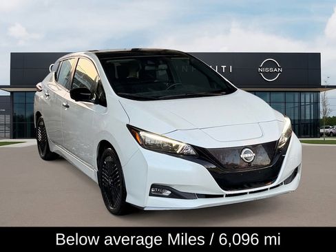 Used 2025 Nissan Leaf SV Plus image 3