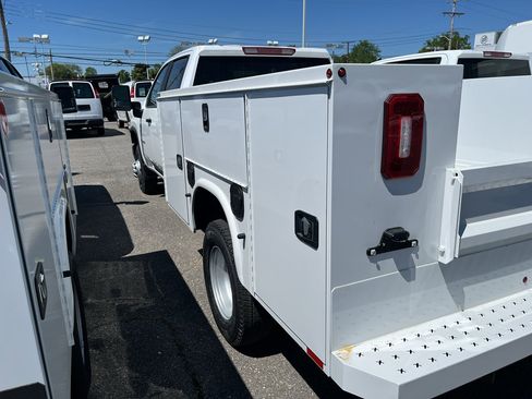 New 2026 Chevrolet Silverado 3500 W/T w/ WT Convenience Package image 6