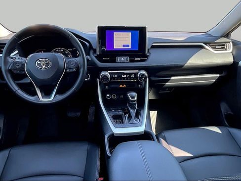 Used 2025 Toyota RAV4 XLE Premium FWD image 16