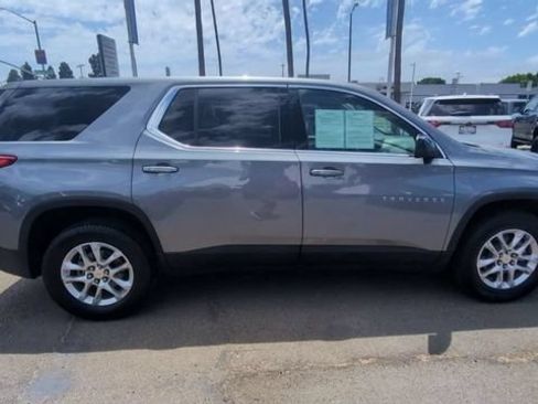 Certified 2021 Chevrolet Traverse LS FWD image 9