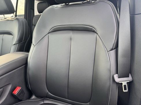 New 2025 Jeep Grand Cherokee Limited w/ Trailer Tow Package image 28