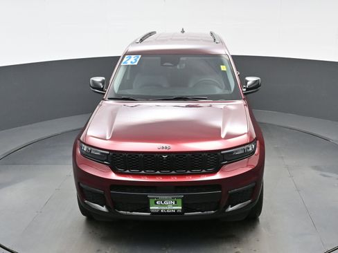 Used 2023 Jeep Grand Cherokee L Limited w/ Luxury Tech Group II AWD/4WD image 40