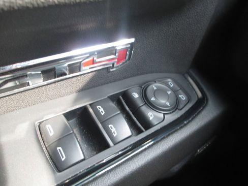 Used 2024 GMC Sierra 1500 AT4 w/ Technology Package AWD/4WD image 31