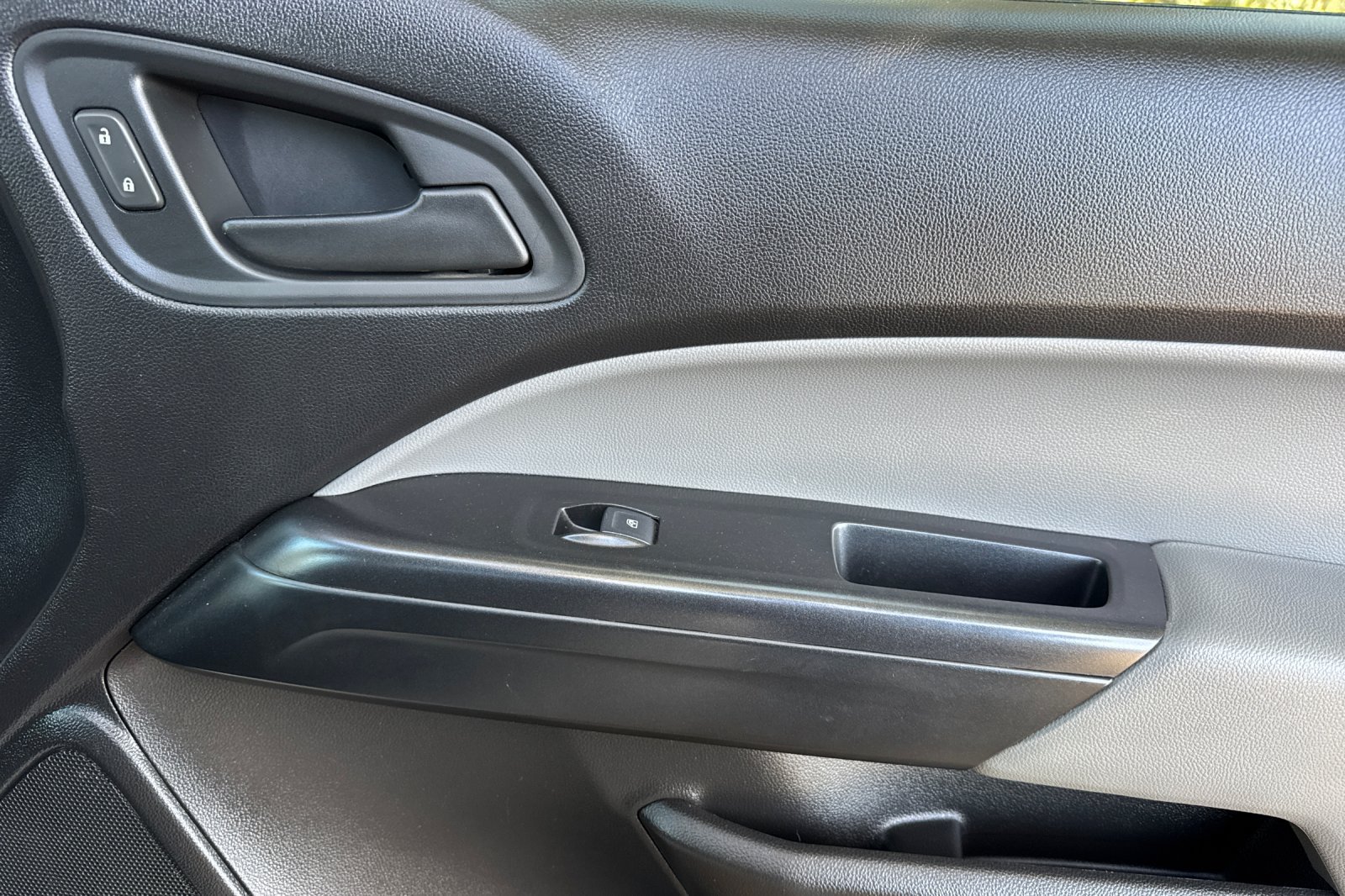 Used 2019 Chevrolet Colorado W/T RWD image 19