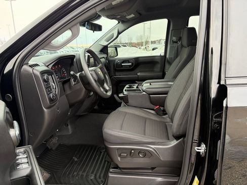 Used 2024 Chevrolet Silverado 1500 Custom image 13
