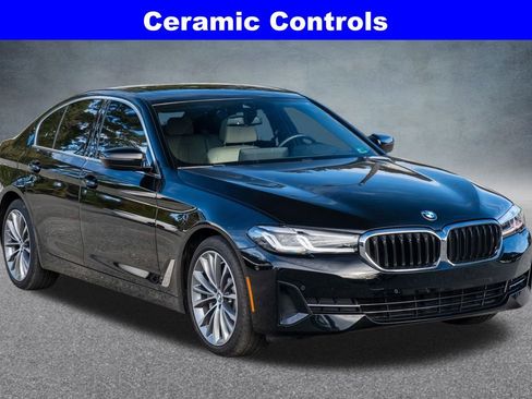 Used 2022 BMW 530i w/ Executive Package image 10