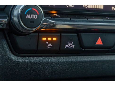 Used 2023 MAZDA CX-30 AWD 2.5 S w/ Premium Package image 22