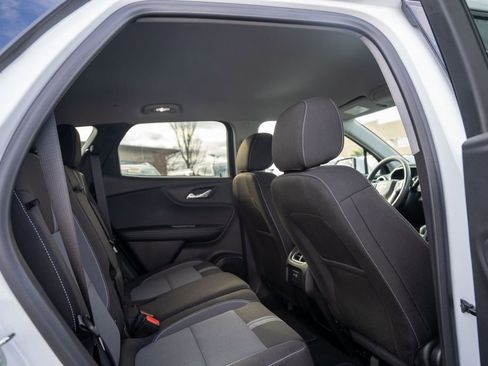Used 2025 Chevrolet Blazer LT image 14