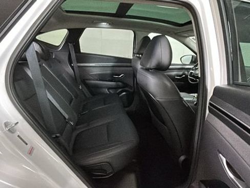 Certified 2023 Hyundai Tucson Limited AWD/4WD image 29