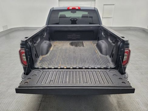 Used 2017 GMC Sierra 1500 SLT w/ SLT Premium Package image 29