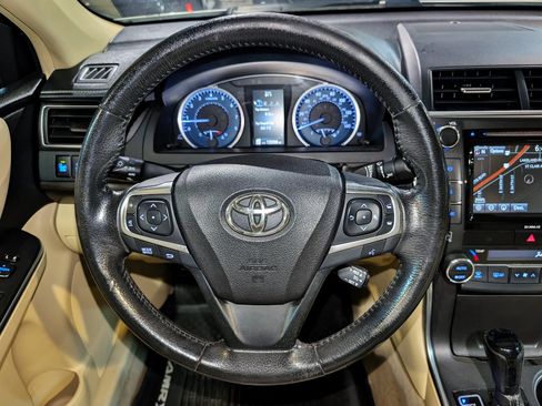 Used 2017 Toyota Camry XLE FWD image 34