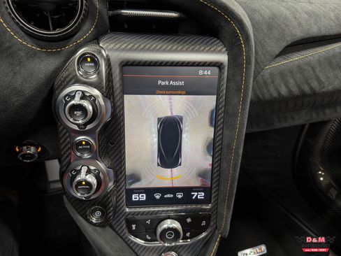Used 2022 McLaren 765LT image 18