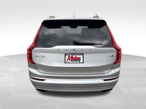 Used 2017 Volvo XC90 T6 Momentum w/ Vision Package AWD/4WD image 6