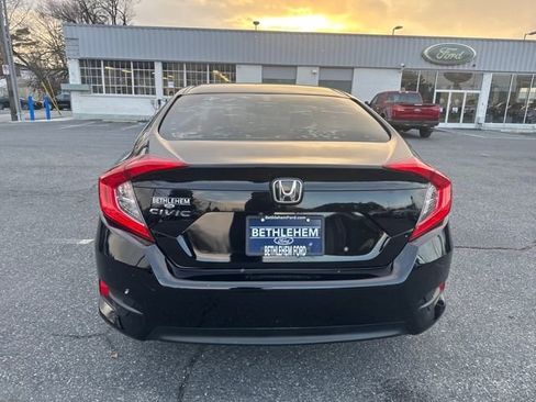 Used 2016 Honda Civic EX image 4