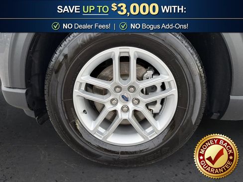 Used 2025 Ford Explorer Active RWD image 13