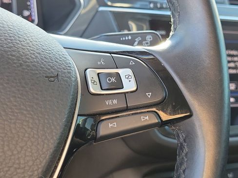 Used 2019 Volkswagen Tiguan SEL Premium image 27