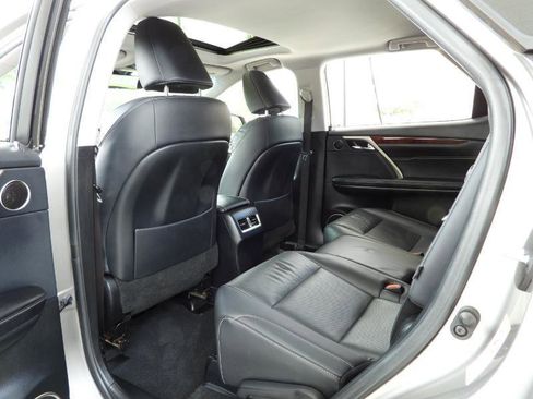 Used 2019 Lexus RX 350L AWD image 40