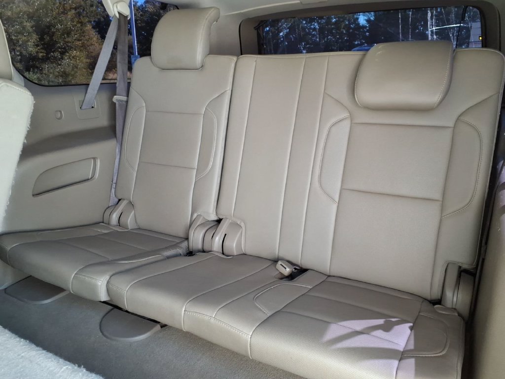 Used 2019 GMC Yukon XL SLT w/ Open Road Package AWD/4WD image 17