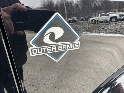 Used 2023 Ford Bronco Outer Banks image 12