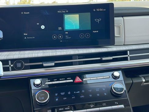 New 2025 Hyundai Santa Fe Calligraphy image 18