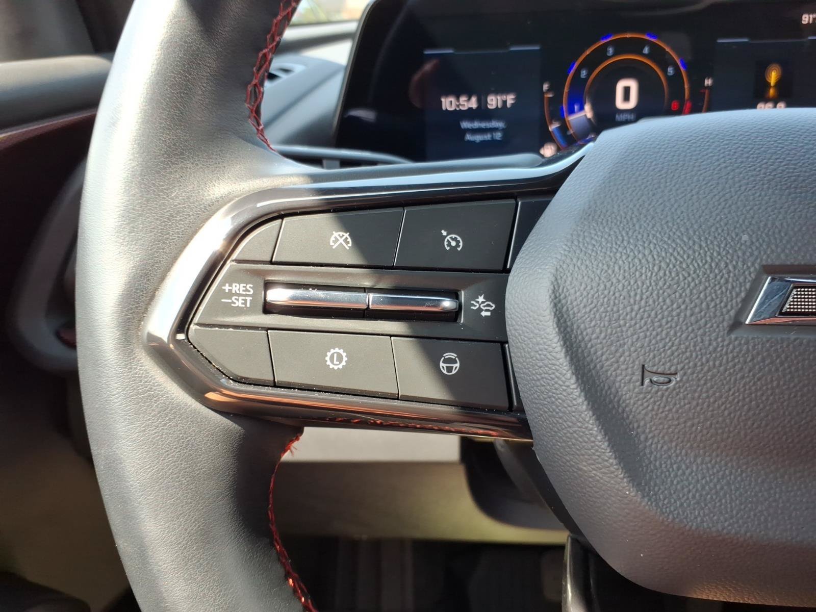 Used 2025 Chevrolet Traverse RS w/ LPO, Floor Liner Package AWD/4WD image 18