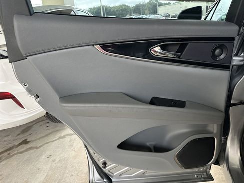 Used 2022 Lincoln Nautilus Reserve w/ Equipment Group 201A image 27