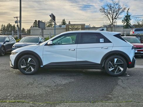 New 2026 Hyundai Ioniq 5 SE image 4