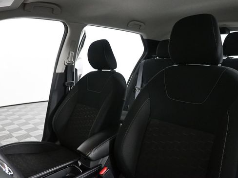 Used 2024 Nissan Kicks SV FWD image 5