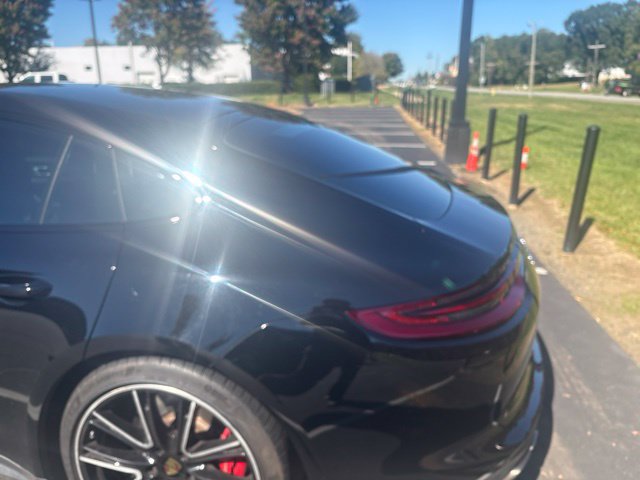 Used 2019 Porsche Panamera Turbo AWD/4WD image 2