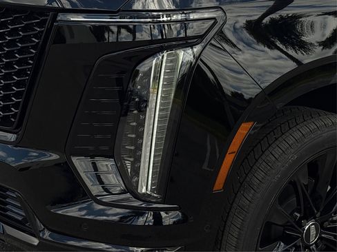 New 2026 Cadillac Escalade ESV Platinum Sport w/ LPO, ONYX Package image 14