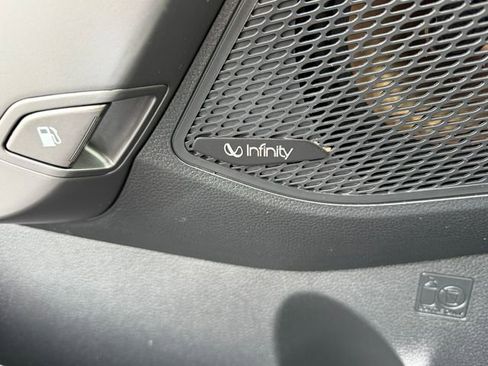 Used 2017 Hyundai Santa Fe Limited image 26