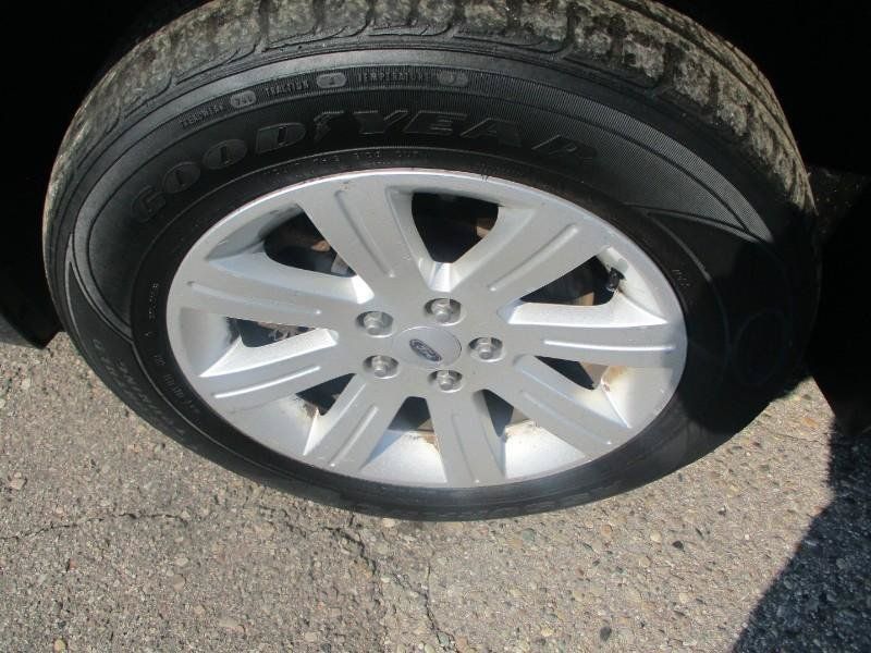 Used 2010 Ford Flex SE FWD image 15