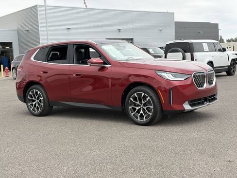 Used 2026 BMW X3 xDrive30i w/ Premium Package AWD/4WD image 4