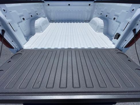 New 2026 Chevrolet Silverado 1500 LT AWD/4WD image 7