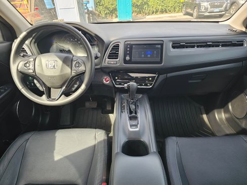 Used 2021 Honda HR-V EX-L image 18