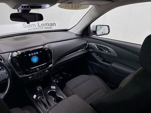 Used 2018 Chevrolet Traverse LT image 24