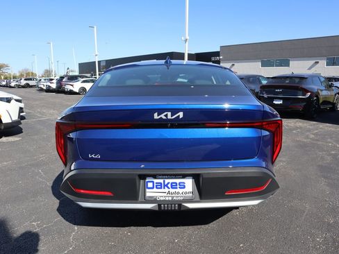 New 2025 Kia K4 LXS image 6