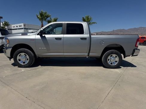Certified 2022 RAM 2500 Big Horn AWD/4WD image 2