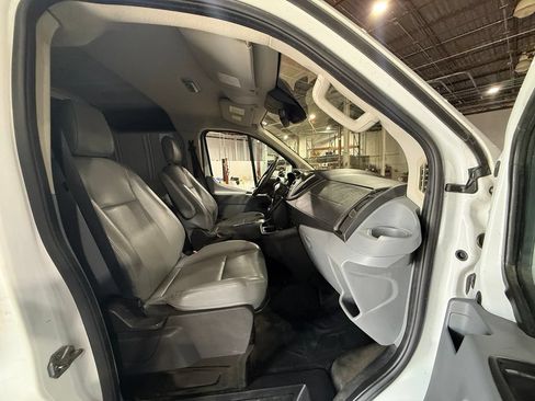 Used 2016 Ford Transit 250 130 Low Roof RWD image 10