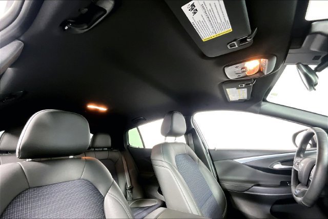 Used 2025 Buick Envista Preferred w/ Convenience I Package FWD image 24