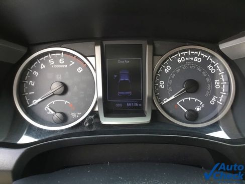 Used 2018 Toyota Tacoma SR5 image 54