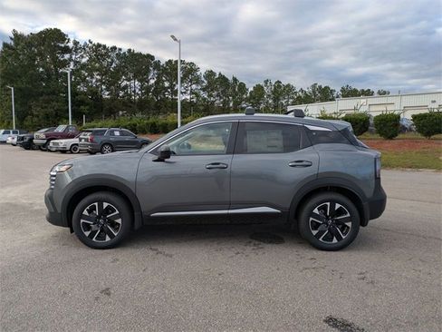 New 2026 Nissan Kicks SV w/ SV Premium Package image 6