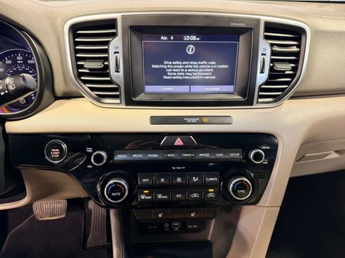 Used 2018 Kia Sportage EX AWD/4WD image 10