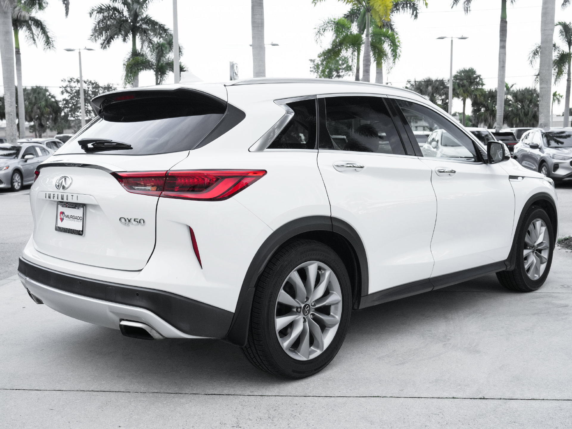 Used 2020 INFINITI QX50 Luxe w/ Navigation Package FWD image 23