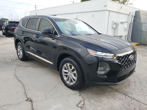Used 2019 Hyundai Santa Fe SE image 5