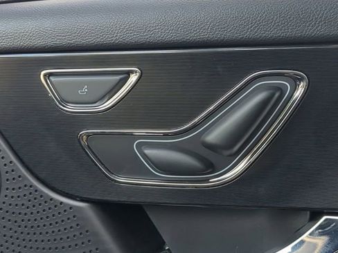 Used 2023 Lincoln Corsair Reserve FWD image 22