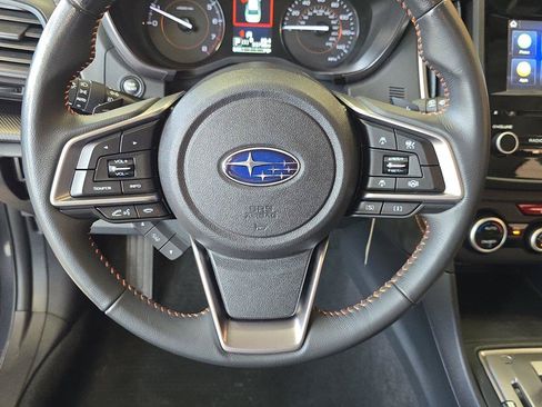 Used 2022 Subaru Crosstrek 2.0i Premium AWD/4WD image 23