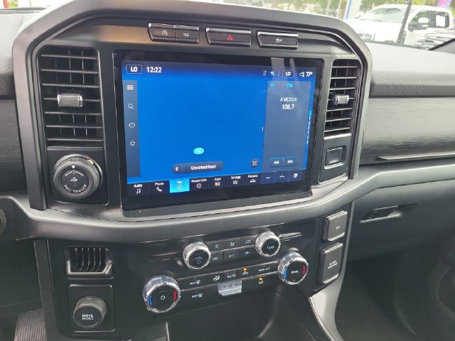 Used 2024 Ford F150 XLT w/ XLT Black Appearance Package RWD image 27