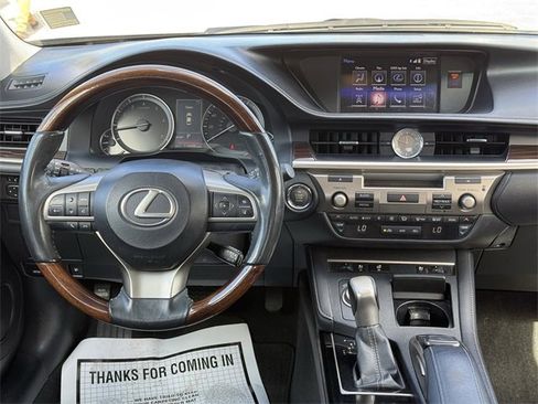 Used 2016 Lexus ES 350 image 21