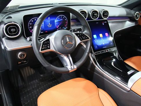 Certified 2025 Mercedes-Benz C 300 4MATIC Sedan image 5